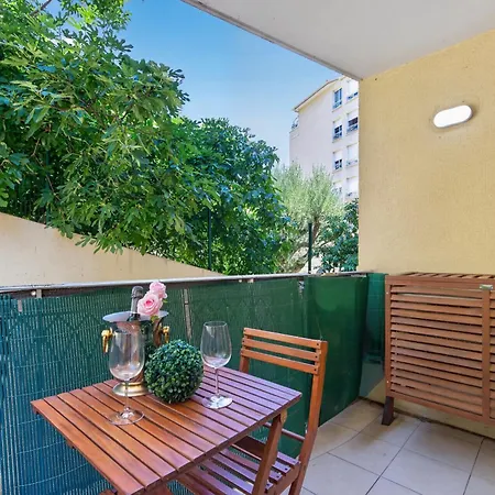 Appartement Chaleureux 2p Central, Frontière Monaco - Hh